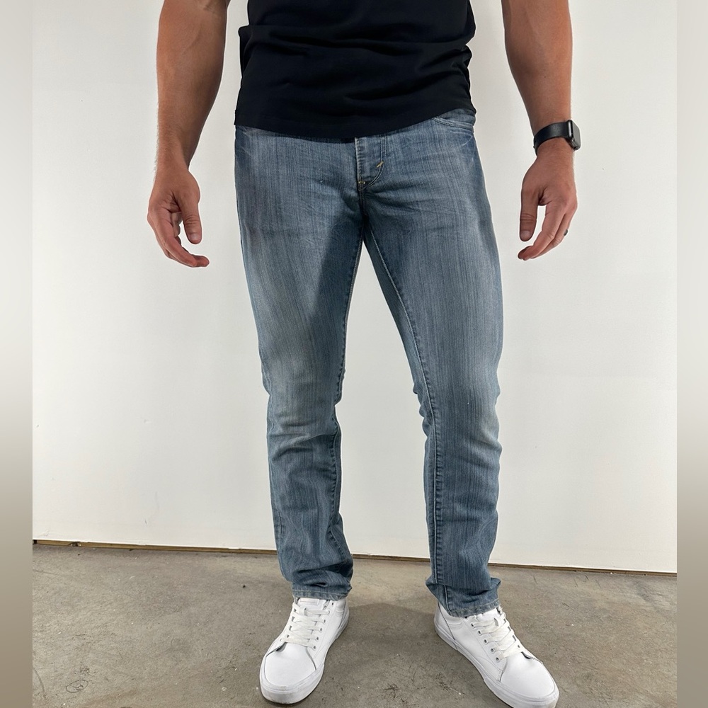 LEVI’S / Blue Jeans 511 Skinny / W 32 L 30